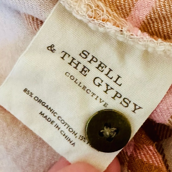 EUC Spell & the Gypsy Collective Musk Basecamp Flannel Botton Down Top - Picture 12 of 13